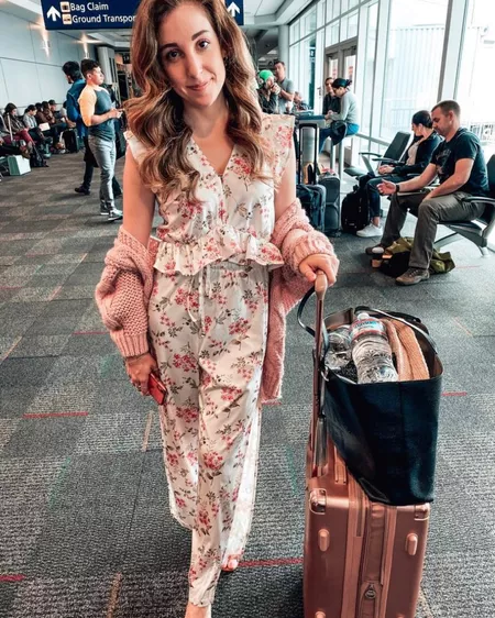 Airplane Travel Outfit Ideas